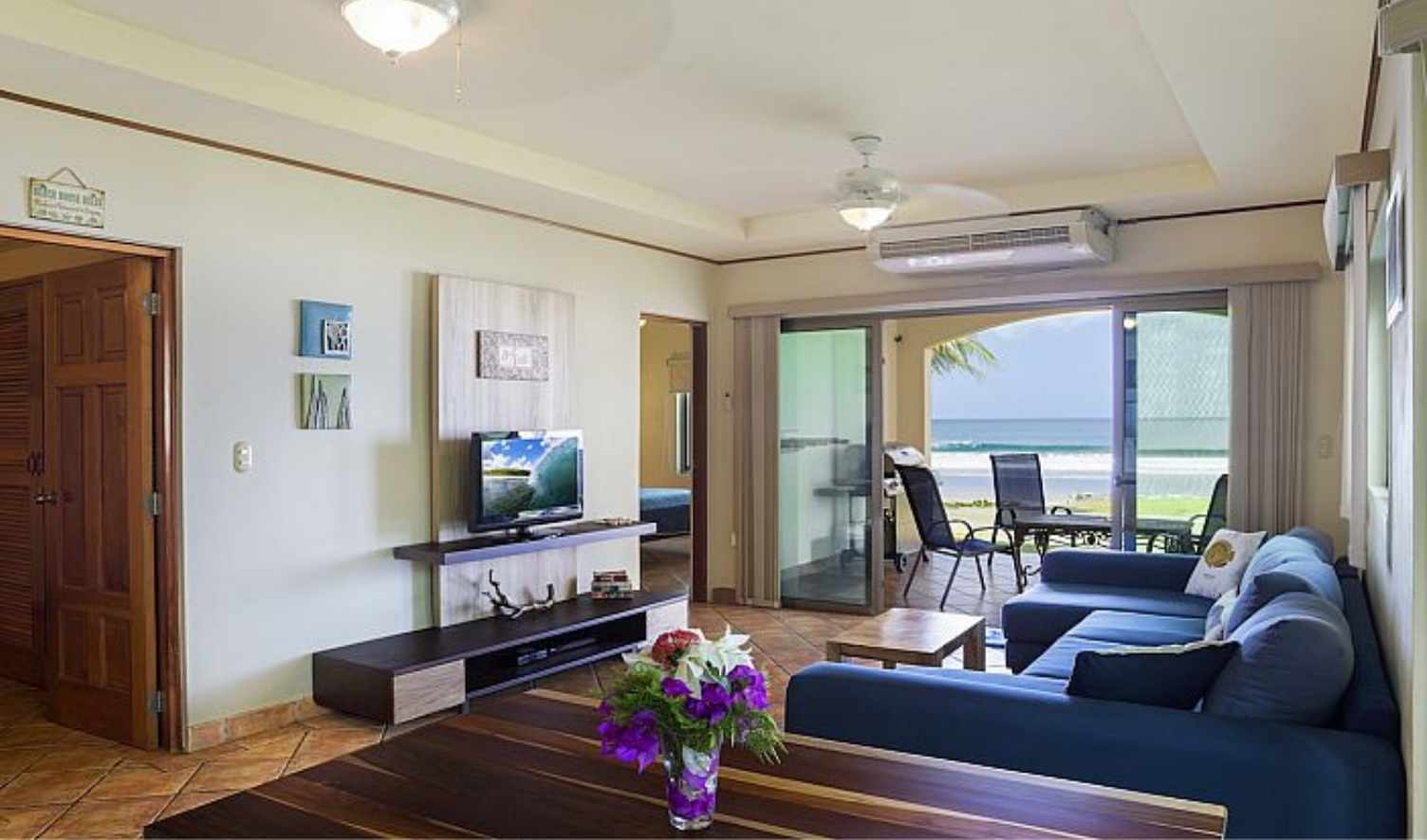 Beach Front Condo A6 - 2H  